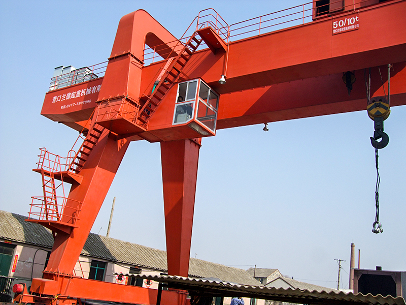 佛山MG型50-10噸雙梁門式起重機